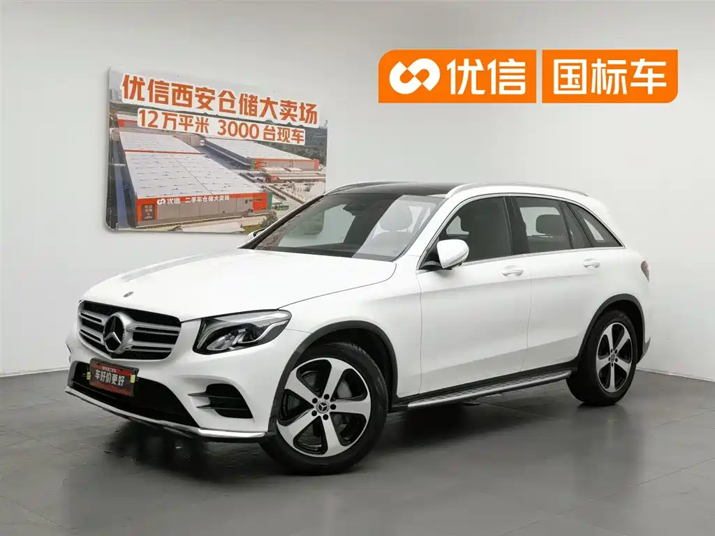 Mercedes-Benz GLC 2019 GLC 260 4MATIC Luxury Type