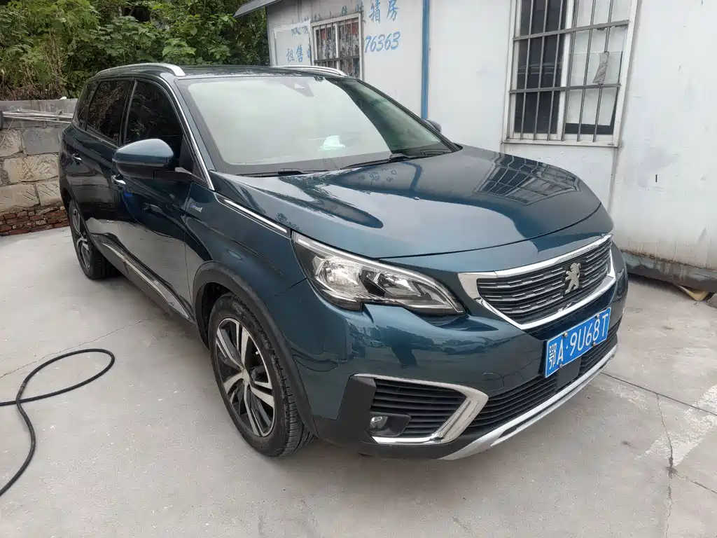 Peugeot 5008 — миниатюра 3