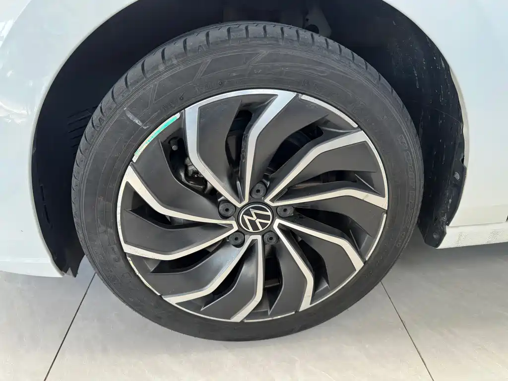 Volkswagen Golf — миниатюра 5