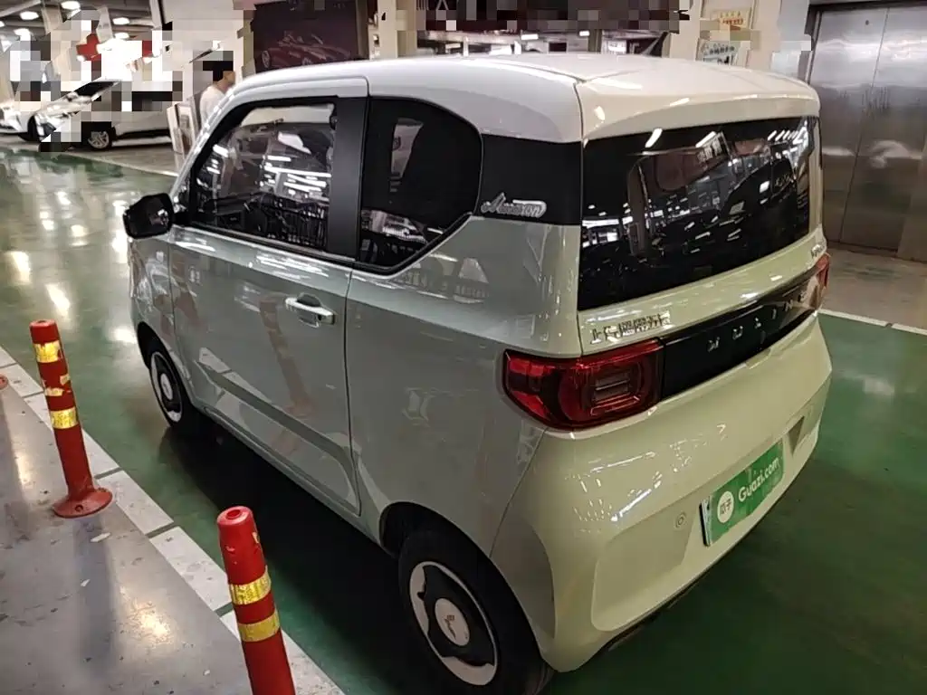 Wuling MINIEV — миниатюра 5