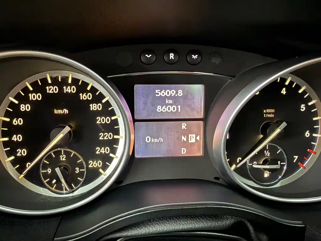 Mercedes-Benz R-Class — миниатюра 4