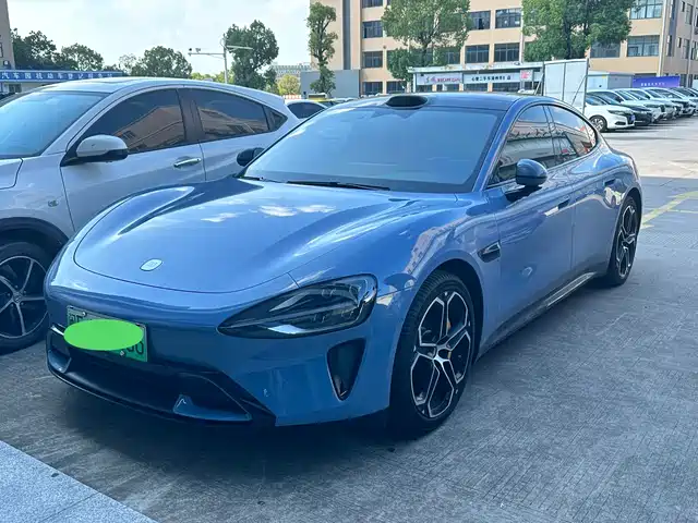 XIAOMI CAR XIAOMI SU7 2025
