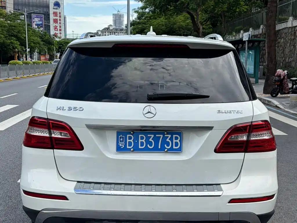 Mercedes-Benz M-Class — миниатюра 5