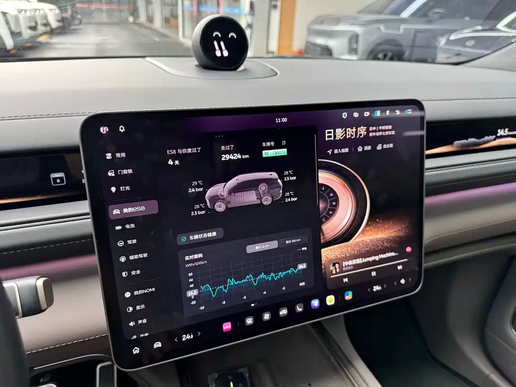 NIO ES8 — миниатюра 21