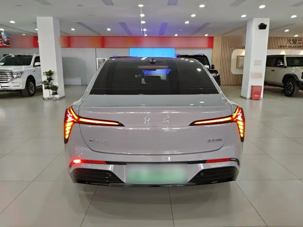 Hongqi Hongqi Tiangong 05 — миниатюра 6