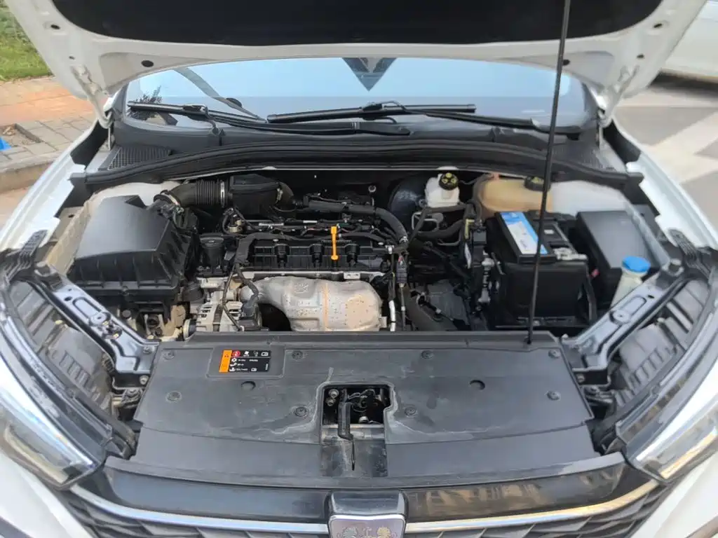 Roewe i5 — миниатюра 20