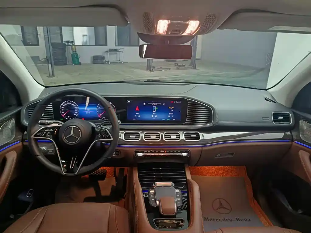 Mercedes-Benz GLE (Import) — миниатюра 11