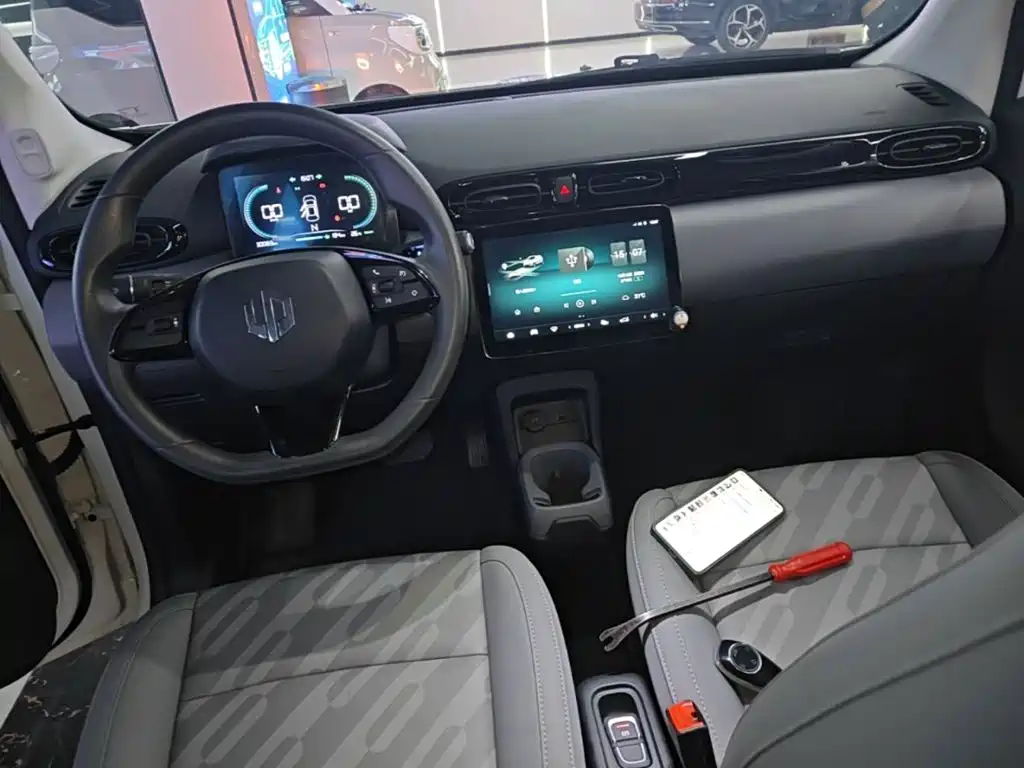 Leapmotor Leapmotor T03 — миниатюра 10