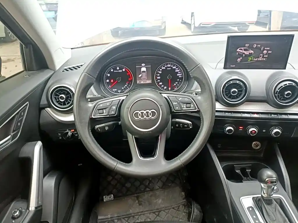 Audi Q2L — миниатюра 11