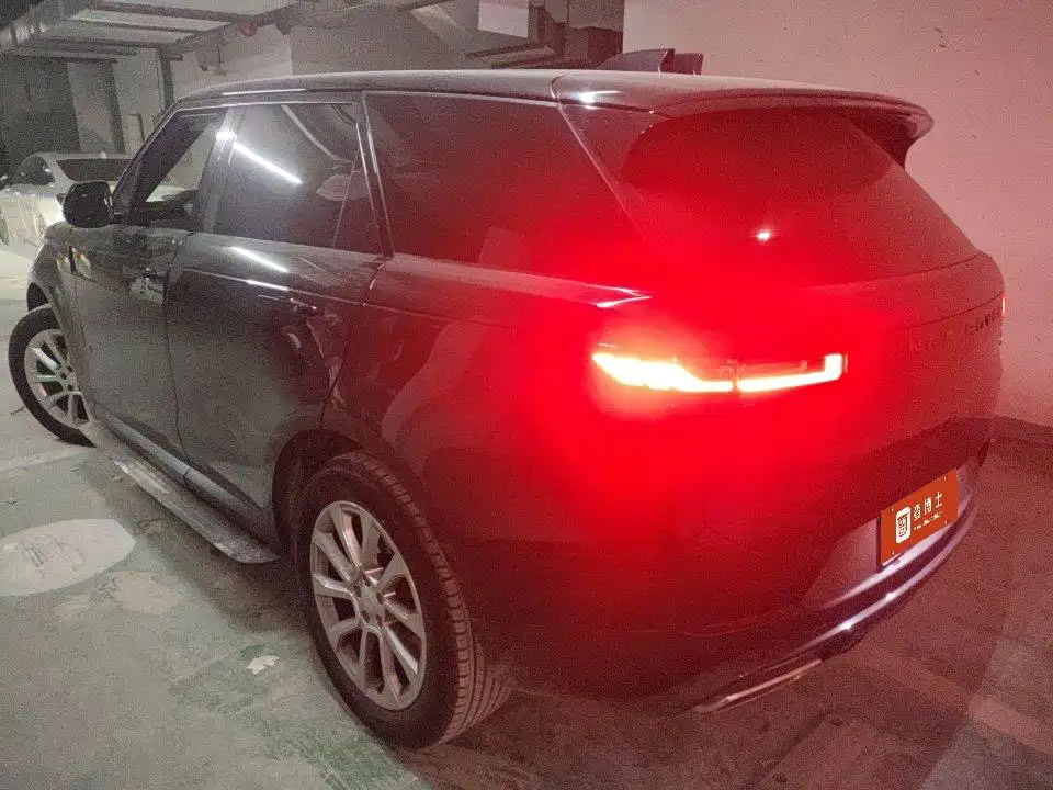 Land Rover Sport — миниатюра 6