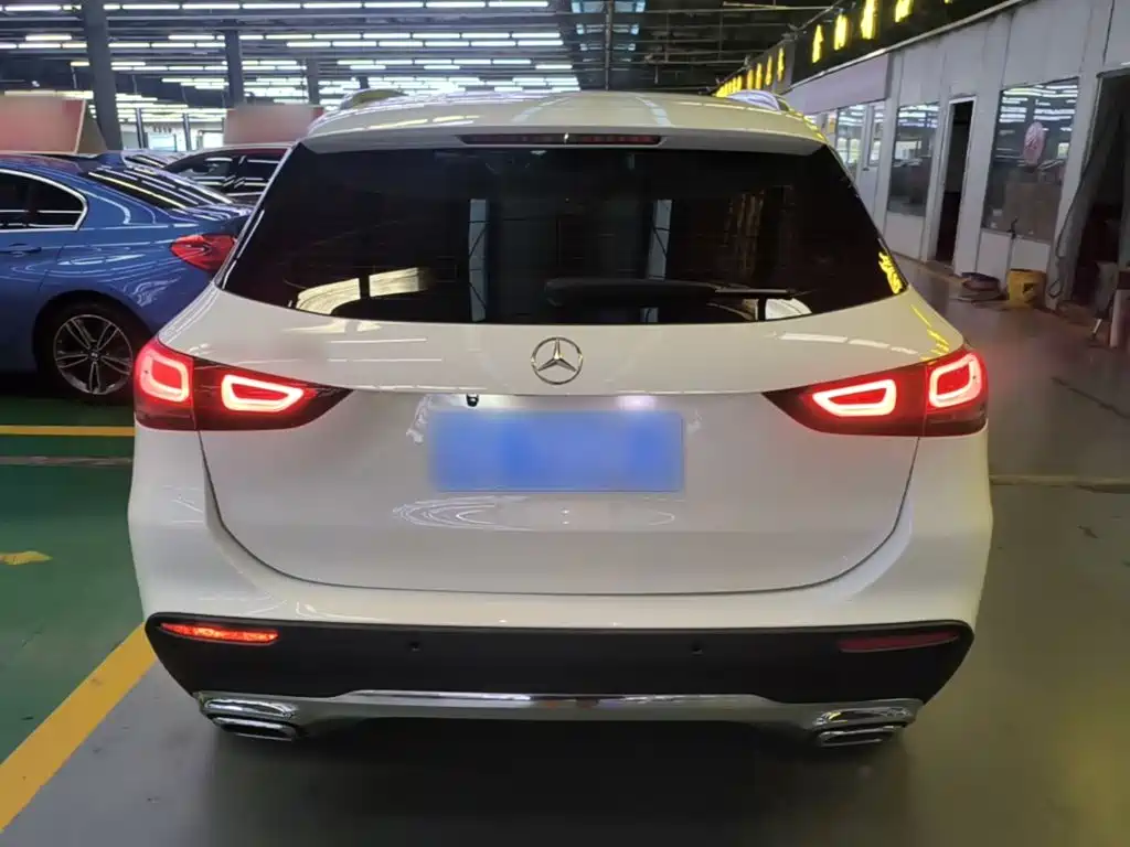 Mercedes-Benz GLA — миниатюра 6
