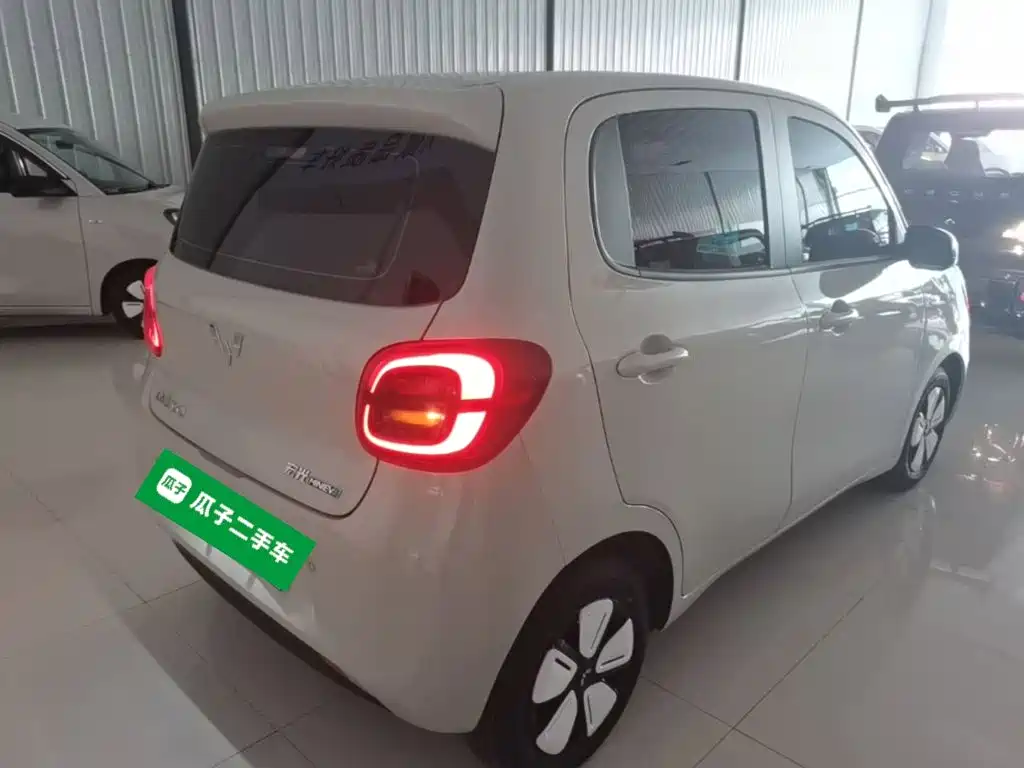Wuling MINIEV — миниатюра 7
