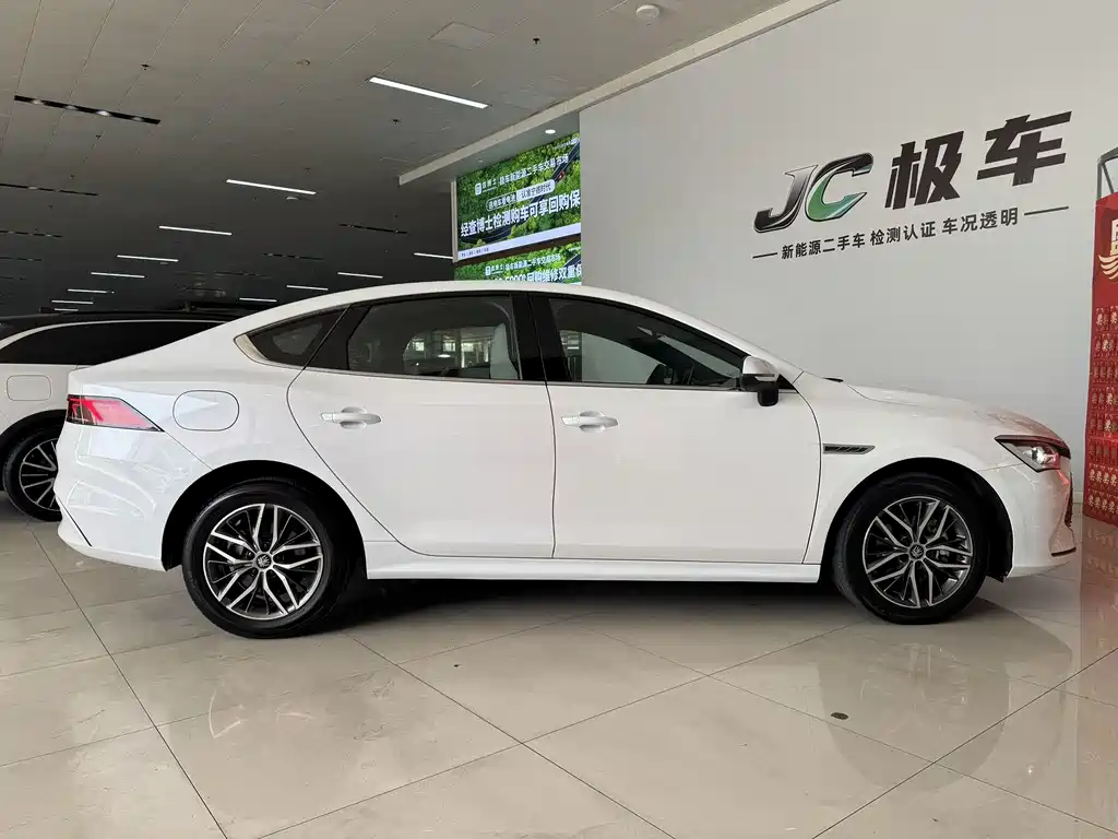 BYD Qin PLUS — миниатюра 7