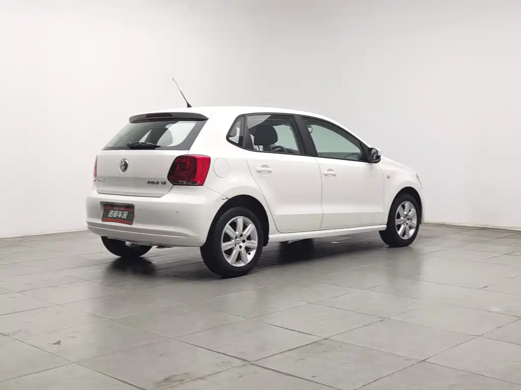 Volkswagen Polo — миниатюра 2
