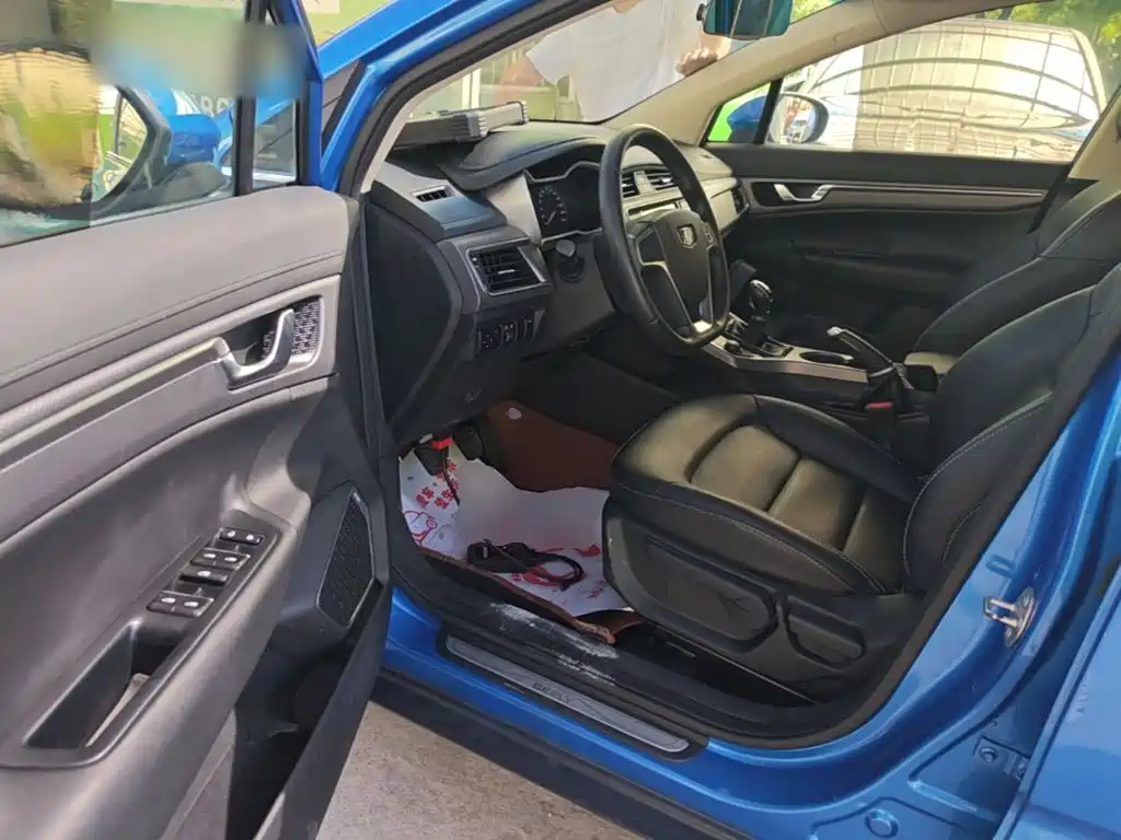 Geely Emgrand GS — миниатюра 16