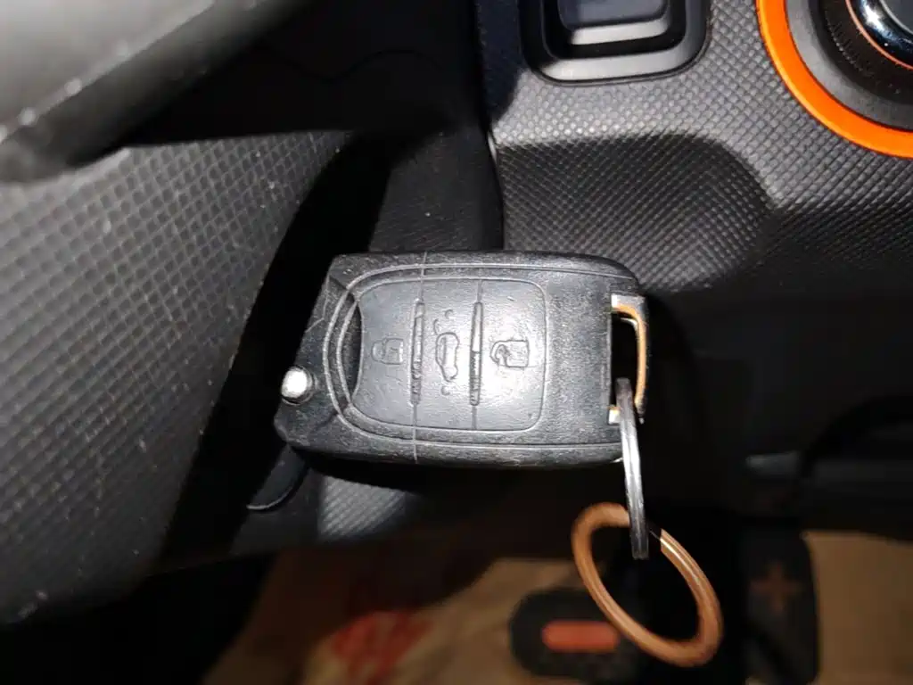 Wuling MINIEV — миниатюра 9