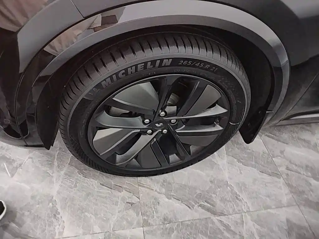 Li Auto Li L9 — миниатюра 23
