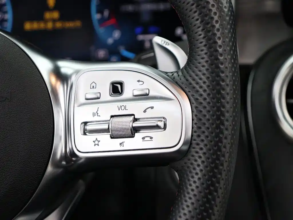 Mercedes-Benz GLC AMG — миниатюра 16