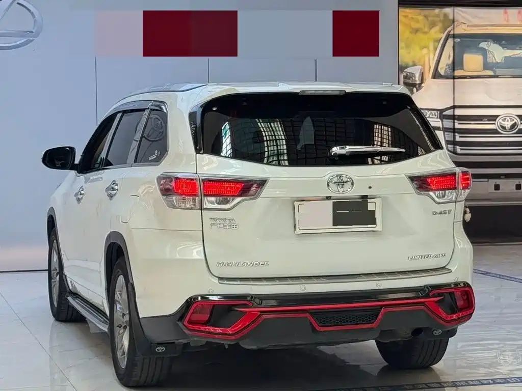 Toyota Highlander — миниатюра 9