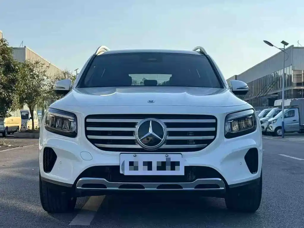 Mercedes-Benz GLB — миниатюра 2