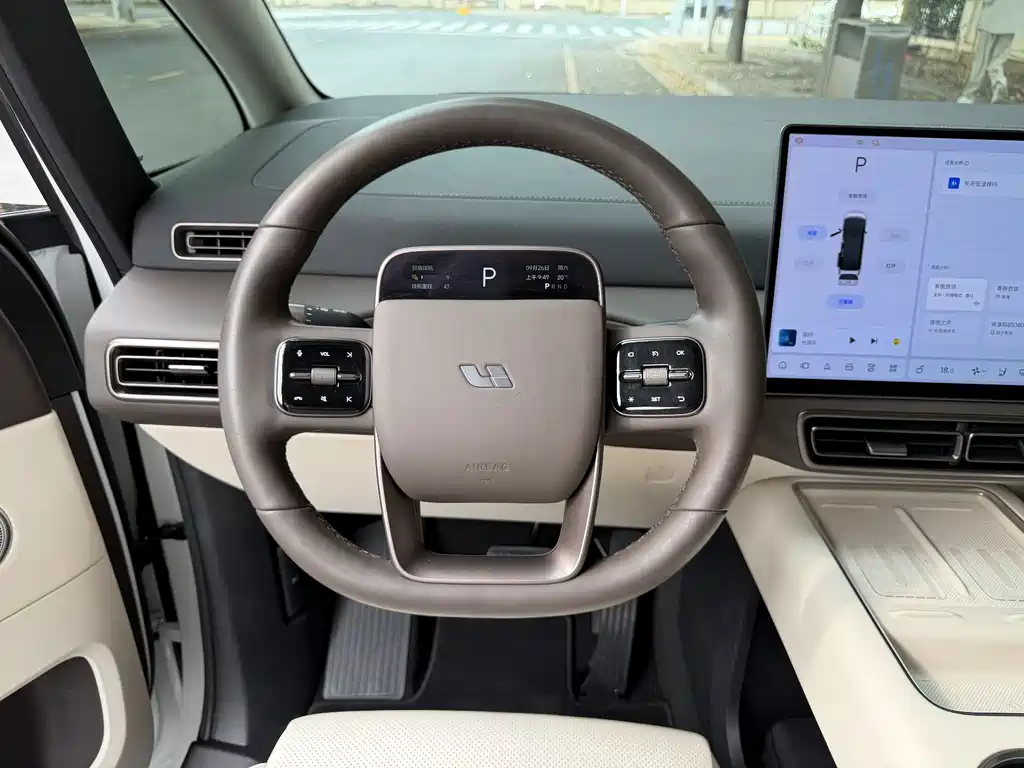 Li Auto Li MEGA — миниатюра 13