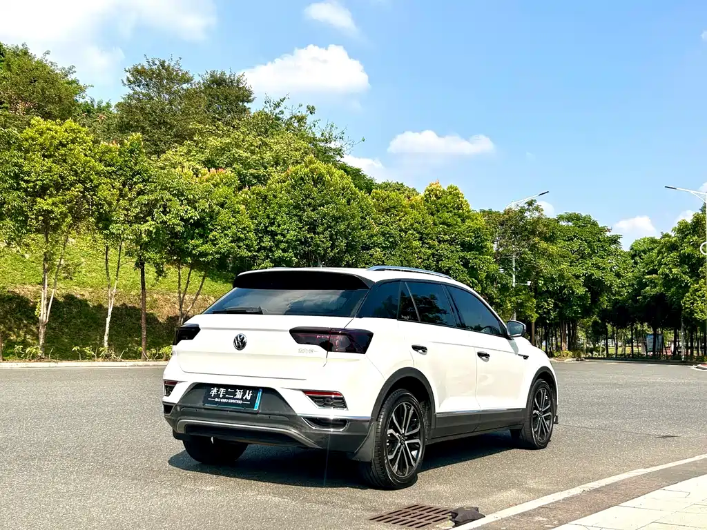 Volkswagen T-Roc — миниатюра 5