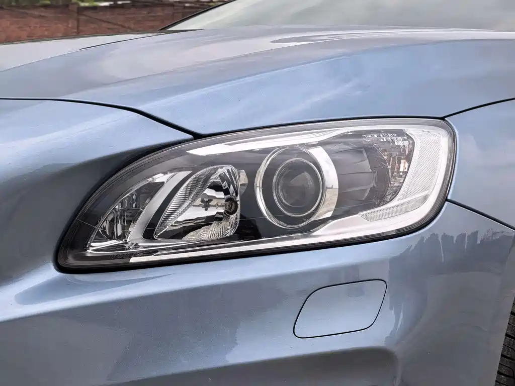 Volvo S60 2018 S60L T4