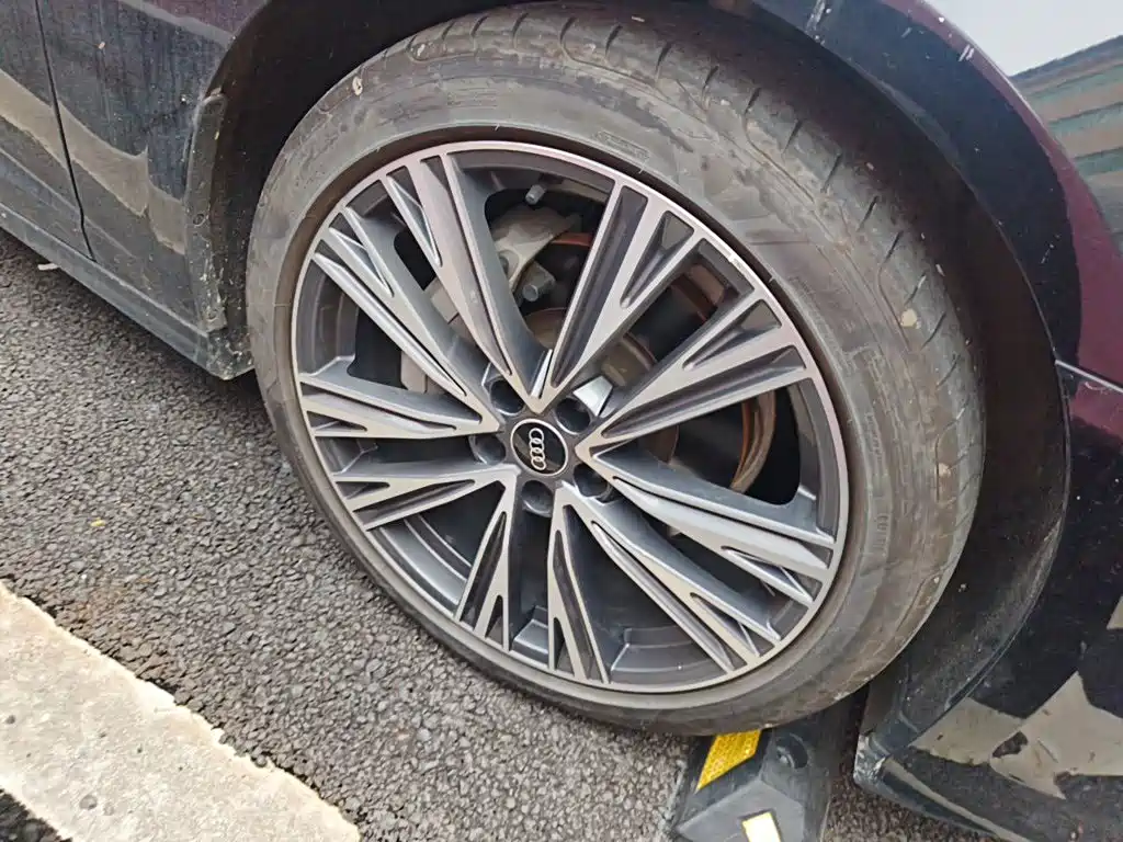 Audi A6L — миниатюра 8