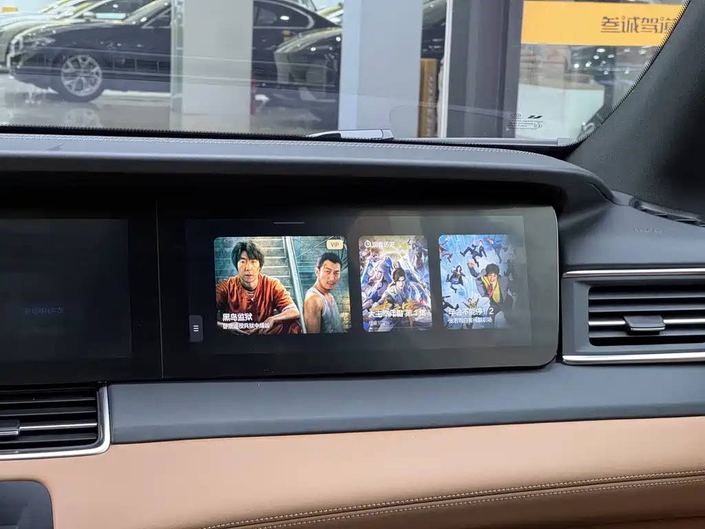 Li Auto Li ONE — миниатюра 13