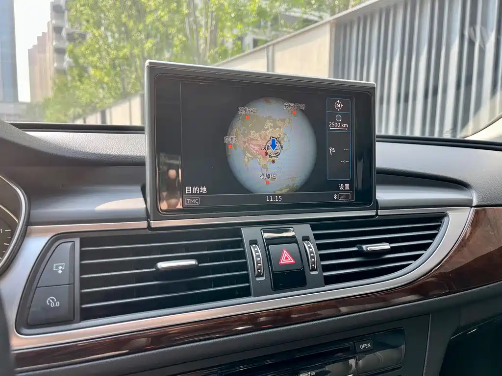 Audi A6L — миниатюра 13