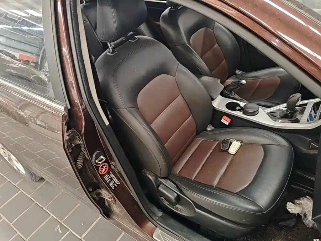 Geely Vision — миниатюра 25