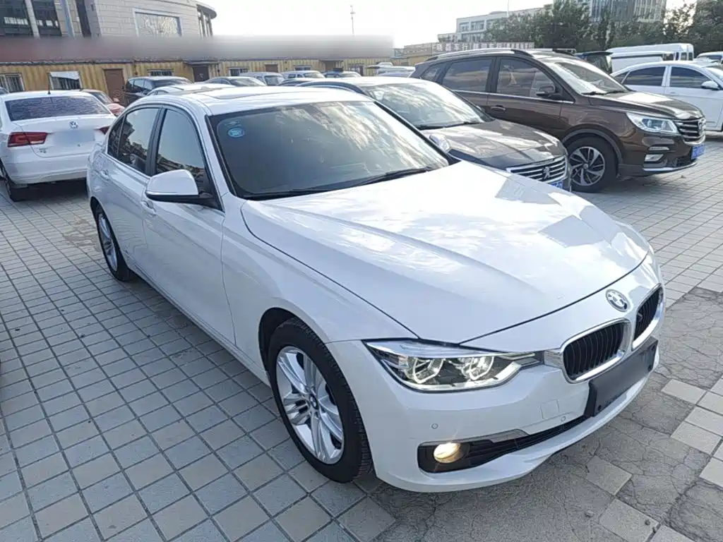 BMW 3 Series — миниатюра 4