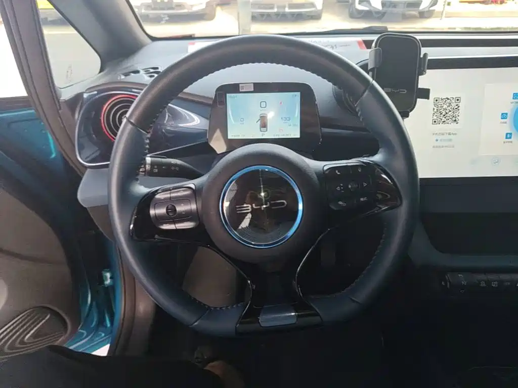 BYD Dolphin — миниатюра 11