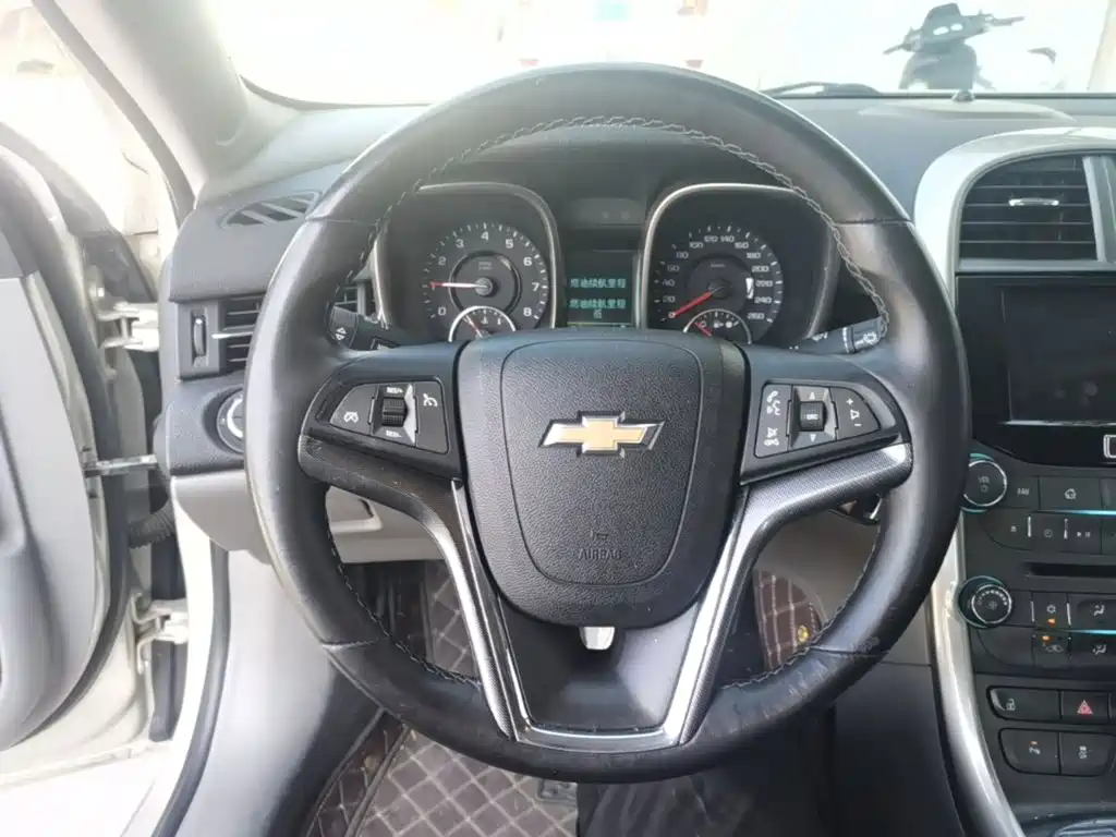 Chevrolet Malibu — миниатюра 11