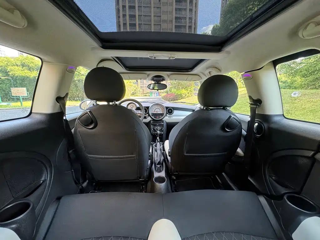 MINI Mini Clubman — миниатюра 15