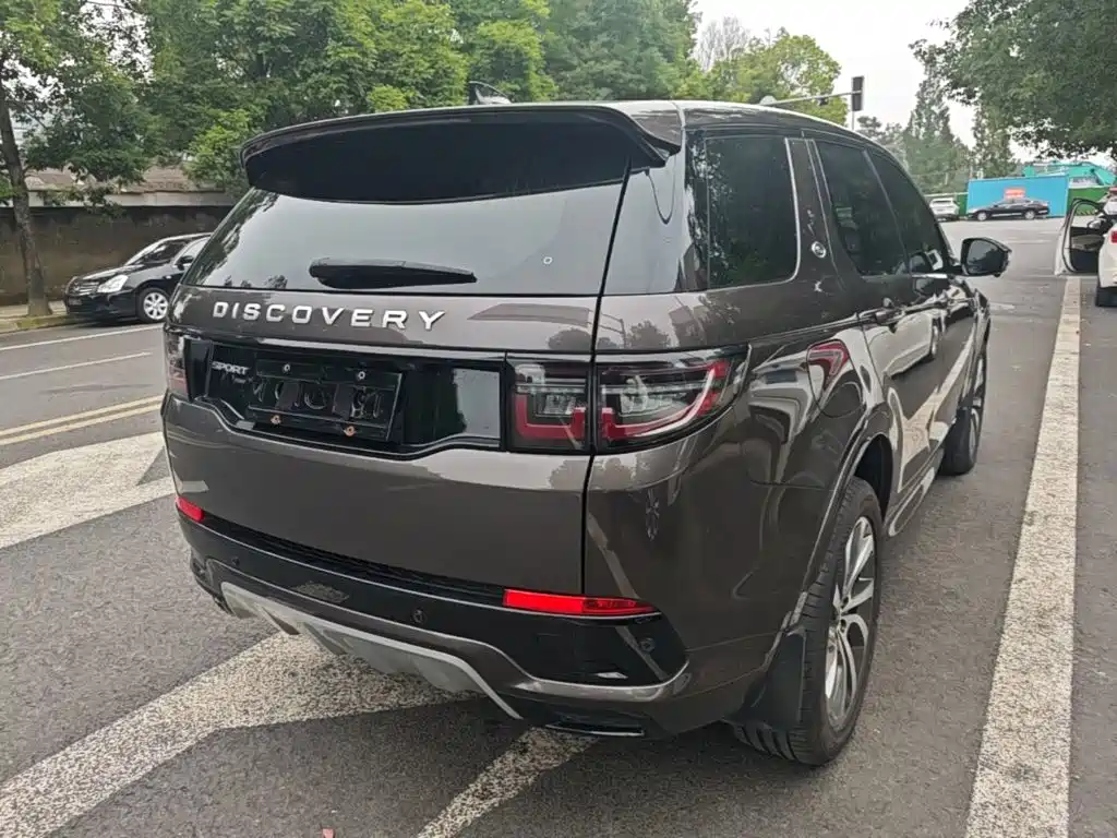 Land Rover Discovery Sport — миниатюра 7