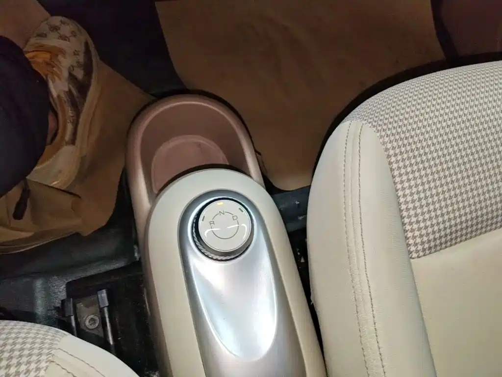Wuling MINIEV — миниатюра 14