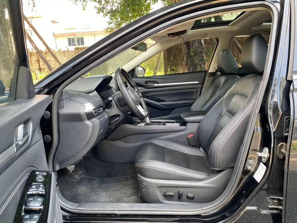Nissan Teana — миниатюра 8
