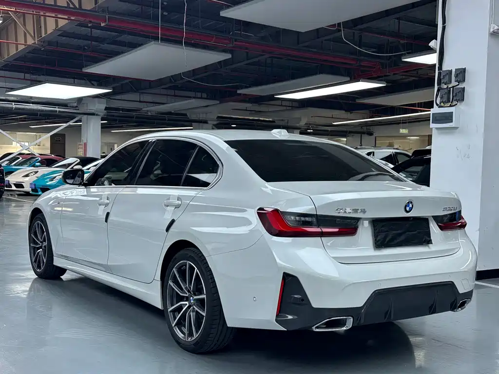 BMW 3 Series — миниатюра 20