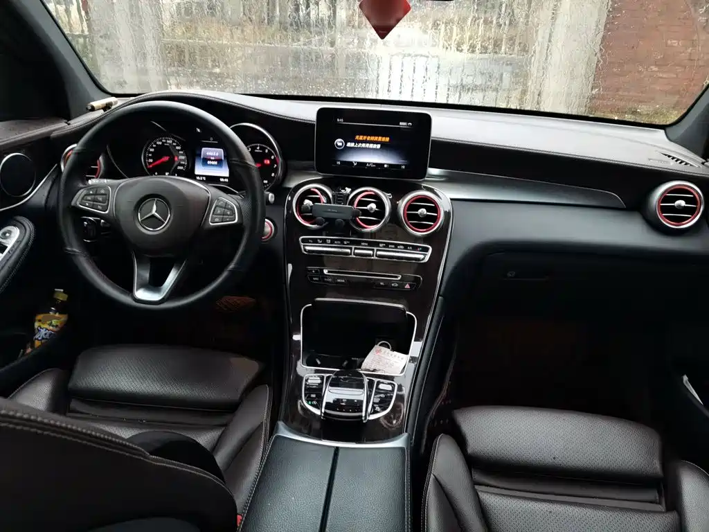 Mercedes-Benz GLC — миниатюра 10