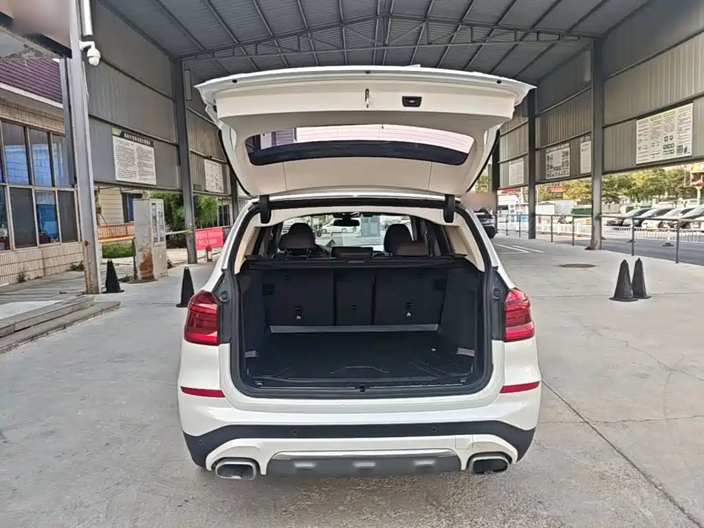 BMW X3 — миниатюра 19