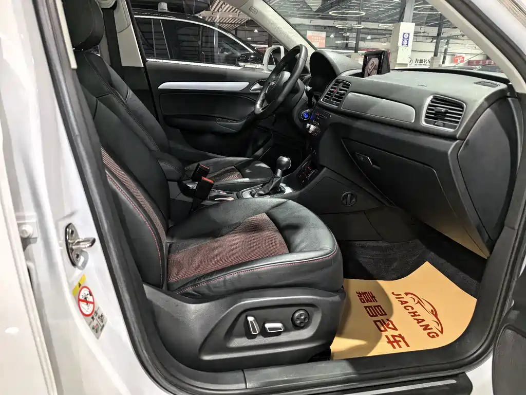 Audi Q3 — миниатюра 13