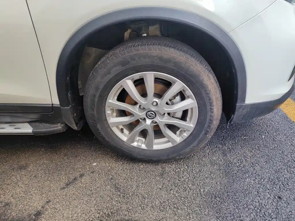 Nissan X-Trail — миниатюра 24