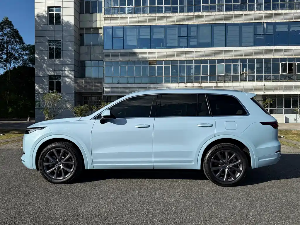 Li Auto Li ONE — миниатюра 20