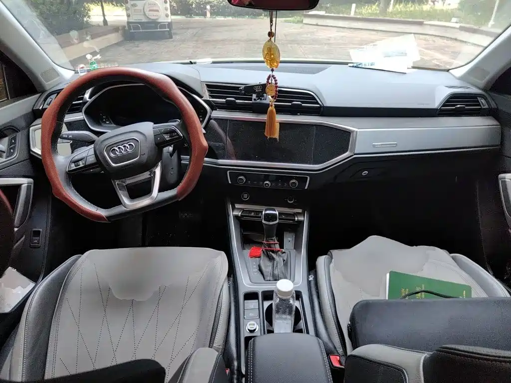 Audi Q3 — миниатюра 10