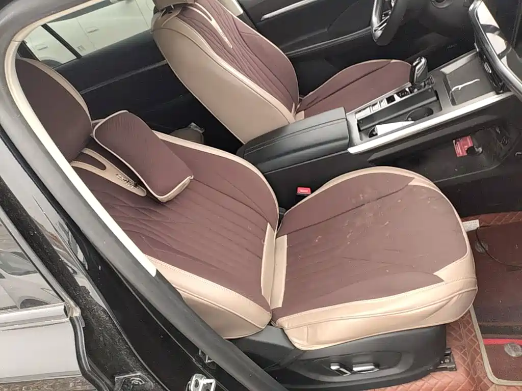 Roewe RX5 MAX — миниатюра 25