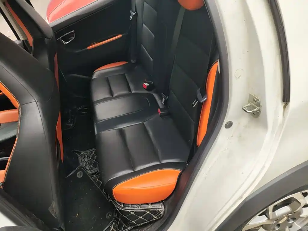 Geely Vision X1 — миниатюра 17