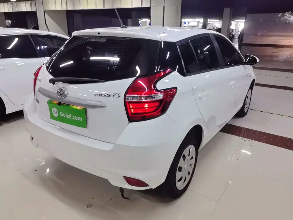 Toyota Vios FS — миниатюра 7