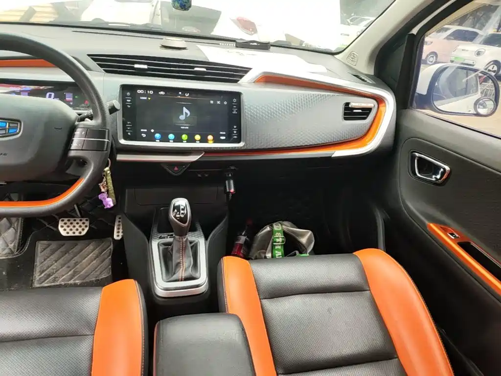 Geely Vision X1 — миниатюра 13