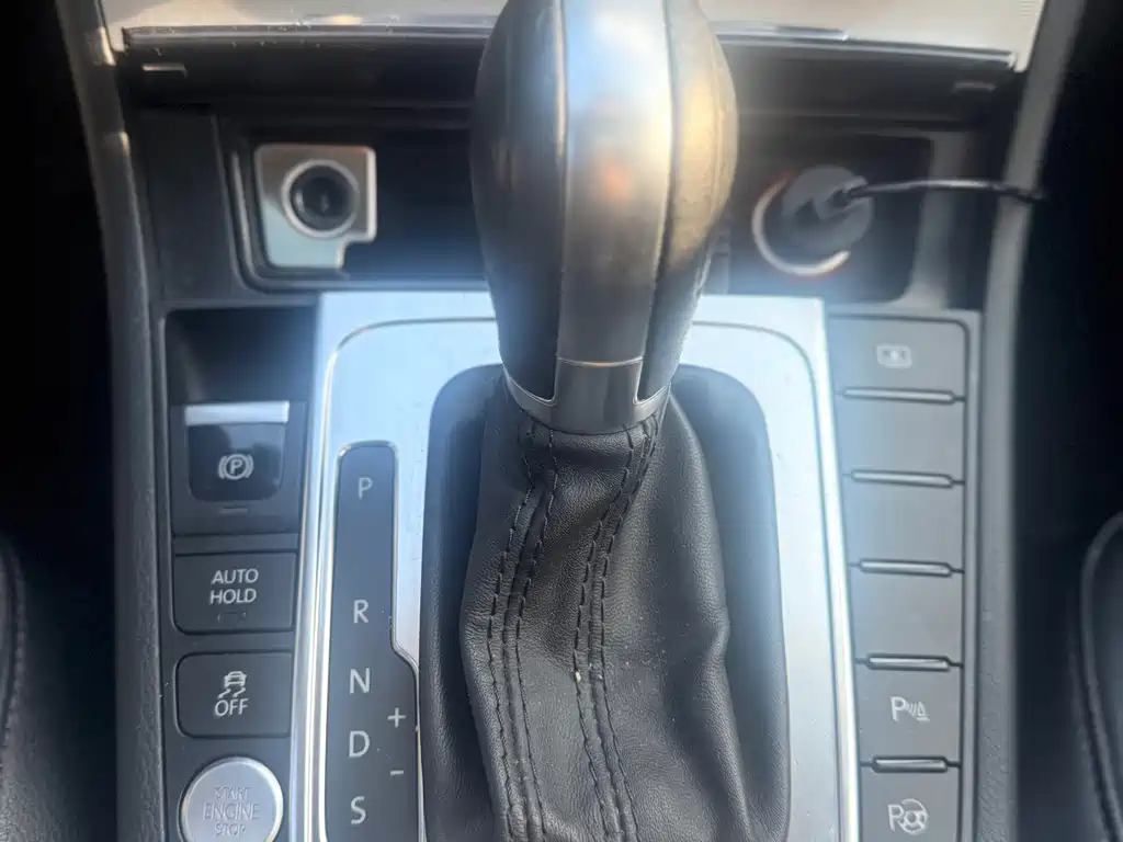 Volkswagen Magotan — миниатюра 12